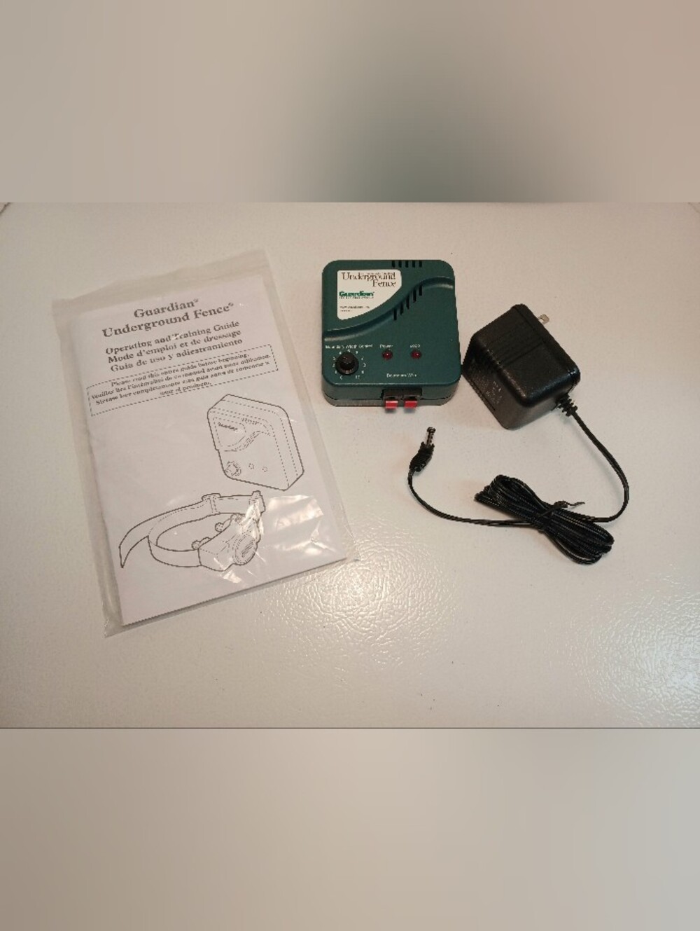 Guardian In-Ground Dog Fence Pet Containment 300-210 Transmitter + Manual